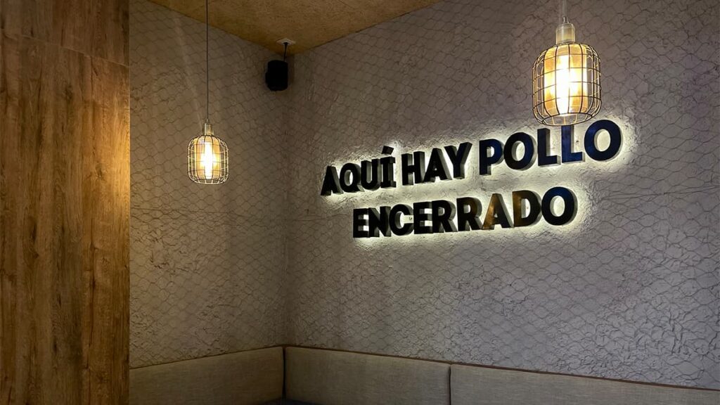 restaurante en centro comercial plenilunio